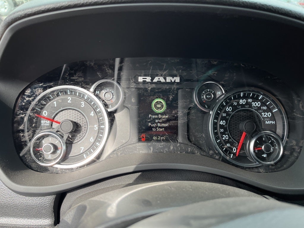 2024 RAM Ram 3500 Chassis Cab RAM 3500 TRADESMAN CHASSIS REGULAR CAB 4X4 84' CA